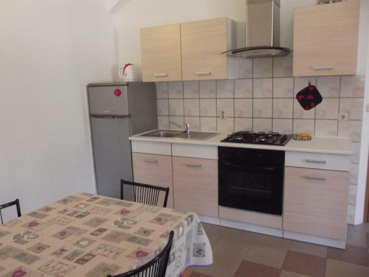 Apartments Goga Мали-Лошинь Экстерьер фото