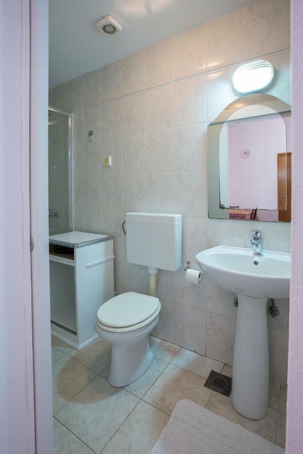 Apartments Goga Мали-Лошинь Экстерьер фото